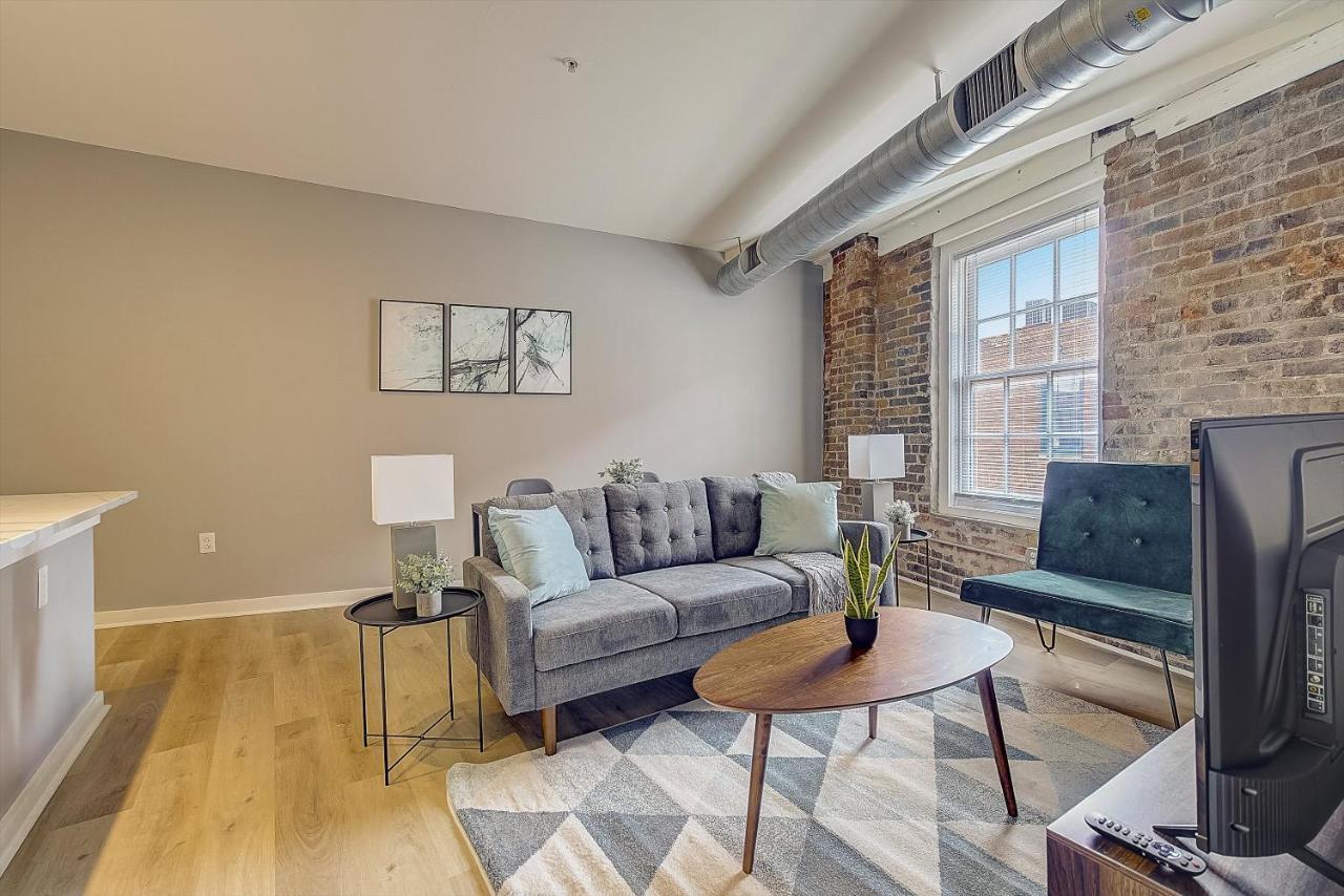 Frontdesk I Carriage Wheel Lofts Apts Philadelphia Lejlighed Værelse billede