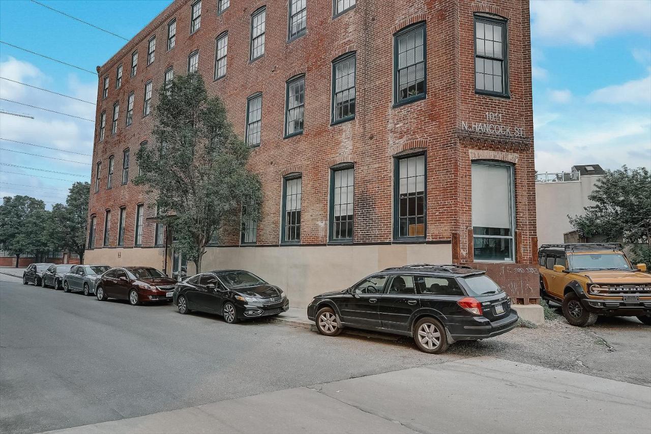 Frontdesk I Carriage Wheel Lofts Apts Philadelphia Lejlighed Eksteriør billede