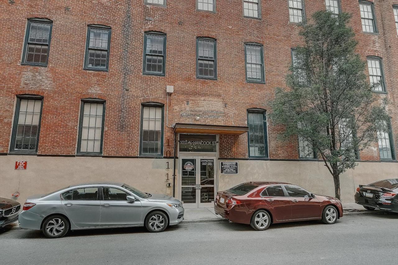 Frontdesk I Carriage Wheel Lofts Apts Philadelphia Lejlighed Eksteriør billede